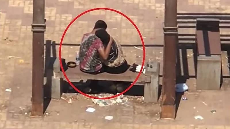 فعل فاضح في الطريق العام يثير الجدل بمصر..فيديو