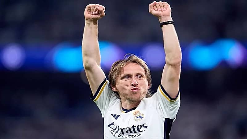 مودريتش يقترب من دوري روشن