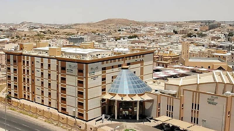 فرص قيادية لشاغلي الوظائف التعليمية بالطائف