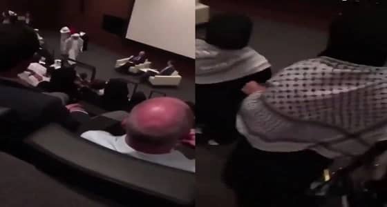 بالفيديو.. الشعب القطري ينتفض ضد خيانة النظام الصهيوني