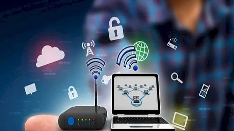 علماء: الإنترنت سينقطع عن العالم لعدة أشهر