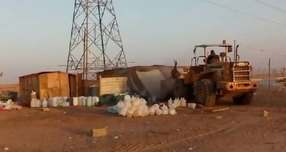 بالصور.. إزالة 20 مخيما مخالفا في حي الثمامة بالروضة