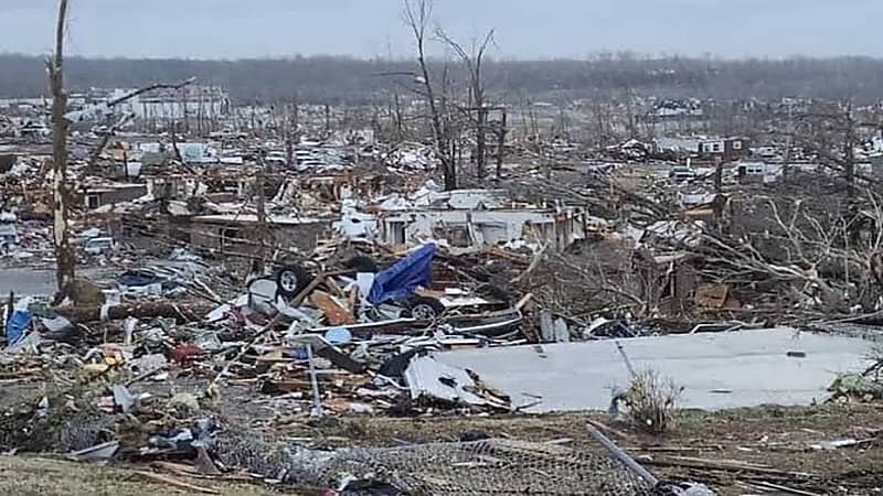 السفارة في واشنطن تطلق تحذيرات للمواطنين من الأعاصير