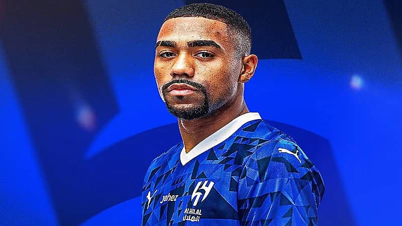 مالكوم عُرض على فلامنغو للعودة إلى الدوري البرازيلي