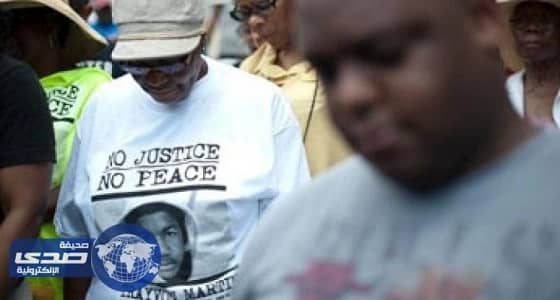 تبرئة شرطي أمريكي قتل قائد سيارة أسود