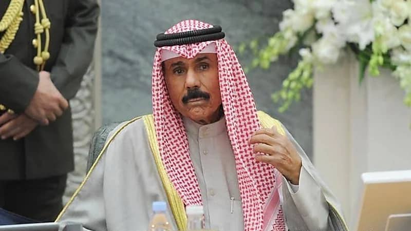 أمير الكويت يصدر مرسومًا بتشكيل الحكومة الجديدة