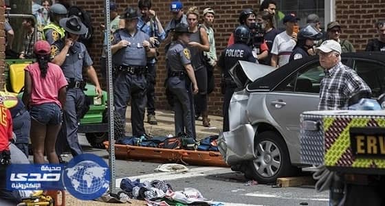 قتيل و19 مصابًا في حادث دهس استهدف متظاهرين في فرجينيا
