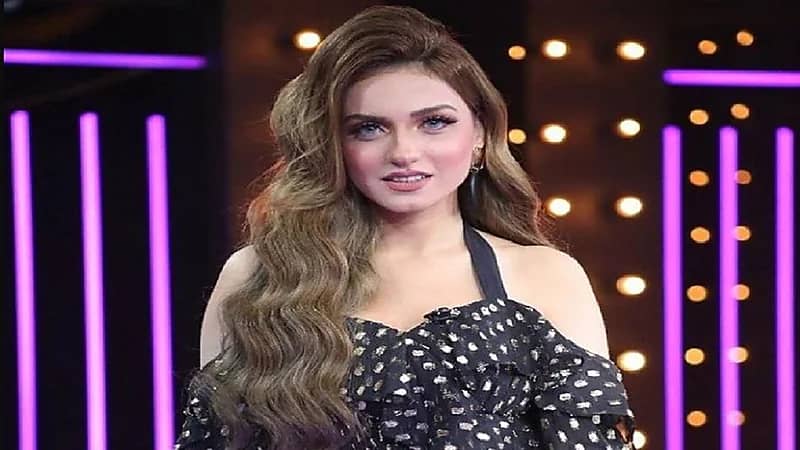 مذيعة "إم بي سي" تدافع عن ضرب الزوجات