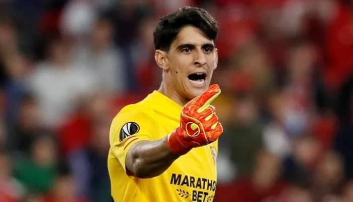 إشبيلية يعيق انتقال ياسين بونو للبايرن