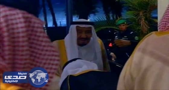 بالفيديو و الصور .. لحظة وصول خادم الحرمين الشريفين إلى استاد الجوهرة