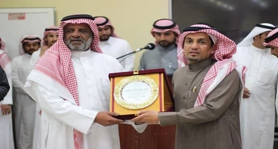 دائرة عمليات كهرباء عسير تودع موظفيها المتقاعدين