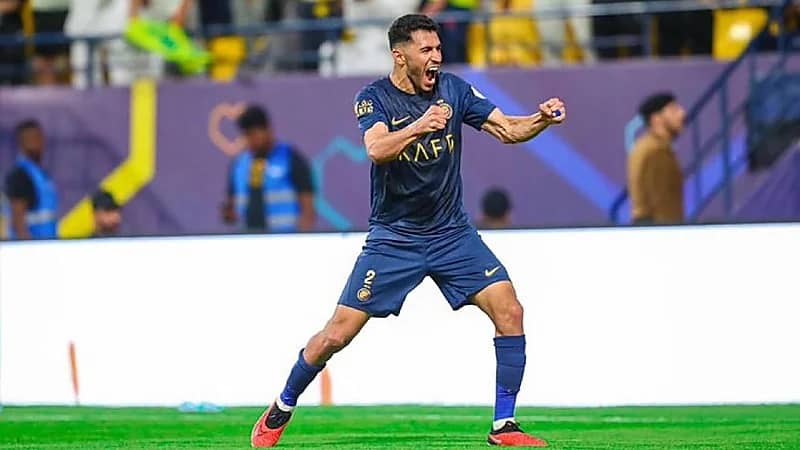 النصر يستعيد نجميه أمام الهلال