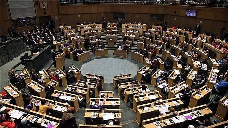 مشادة في مجلس النواب الأردني بسبب عبارة "ما حدى بهرب من قبرص للأردن"