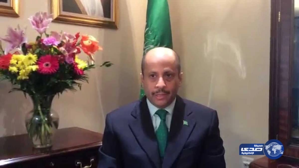 بالفيديو.. سيوف وخوذ قتال من العصور الوسطى تعرضها عائلة أسبانية في موسم الرياض