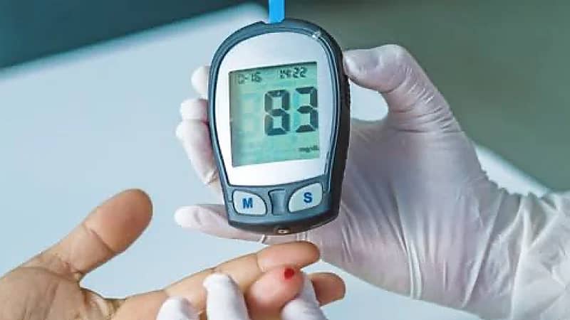 الشهري: تصحيح مستويات فيتامين د له دور في تنظيم سكر الدم ..فيديو