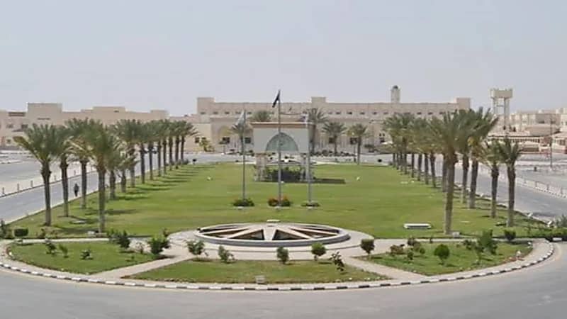 جامعة الطائف تقر خطة التحول نحو نظام الثلاث فصول