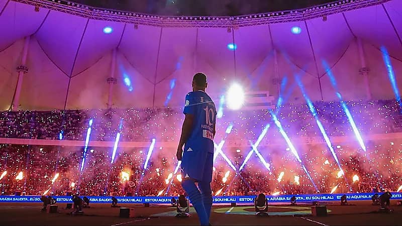 نيمار بعد حفل تقديمه : فخور كوني هلالي .. فيديو وصور