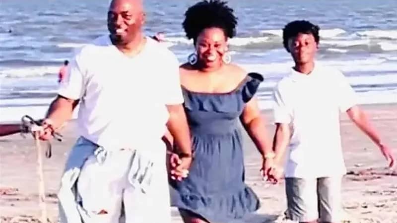 مصرع 4 أشخاص من عائلة واحدة بسبب غفوة السائق