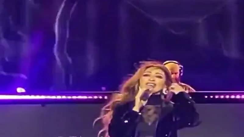 شاهد.. ميريام فارس تنهار بالبكاء في موسم الرياض