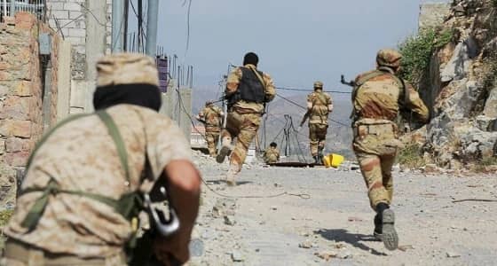 صنعاء تشتعل.. معارك طاحنة بين صالح والحوثيين وسيطرة على أماكن حيوية بالعاصمة