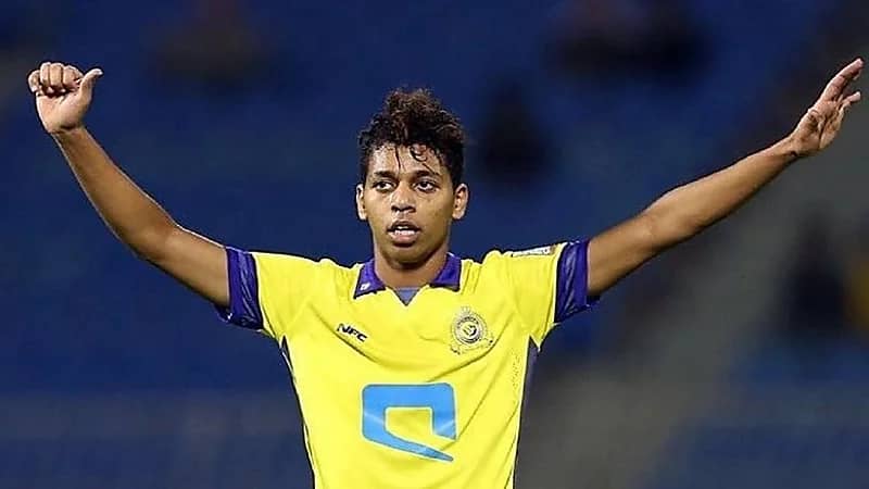 الفيصلي يتفق مع لاعب النصر عبدالرحمن الدوسري على التعاقد لمدة 3 مواسم