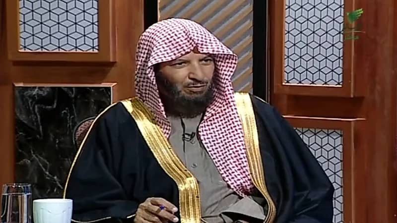 بالفيديو.. "الشثري" يوضح حكم قبول العاملين في الحرمين للهدايا