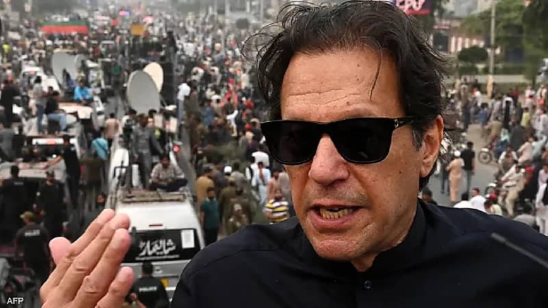 آخر تطورات الحالة الصحية لعمران خان بعد محاولة اغتياله