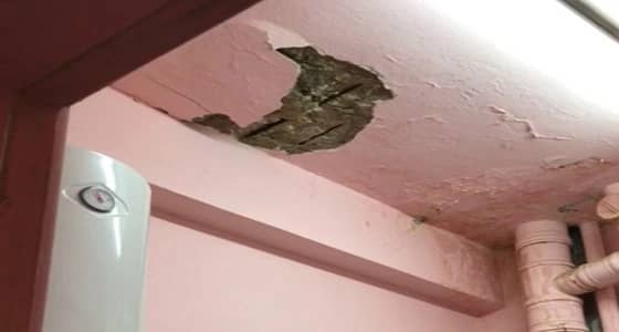 سقوط جزء من سقف دورة مياه مبنى تعليمي بالرياض
