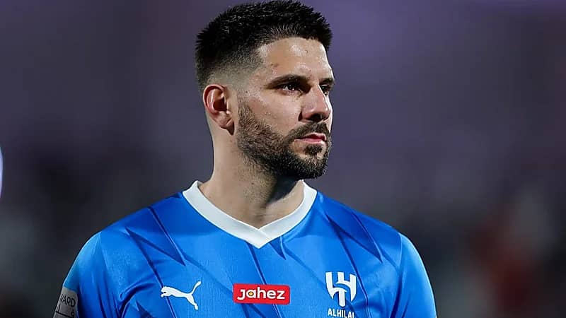 ميتروفيتش يبدأ برنامجه العلاجي في مقر الهلال