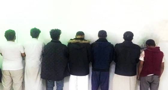 شرطة الرياض تطيح بـ٧ وافدين كونوا تشكيلا عصابيا لنشل المارة والمصلين