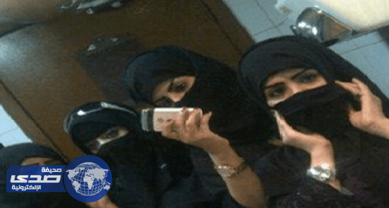 دجال يبيع الوهم للفتيات بعد أن أوهمهن بالعلاج بالطاقة