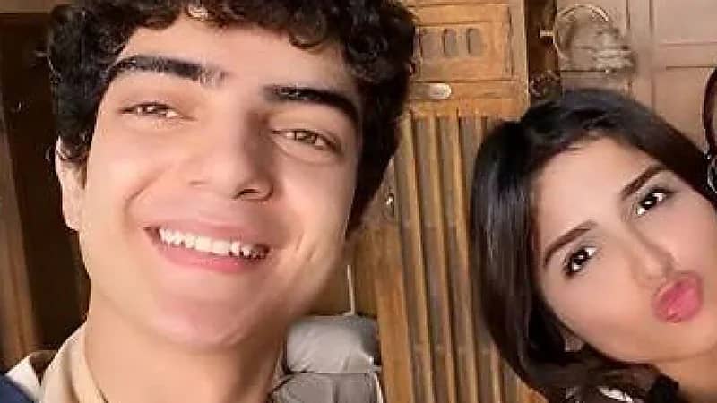 فنان مصري يكشف حقيقة ارتباطه بحلا الترك