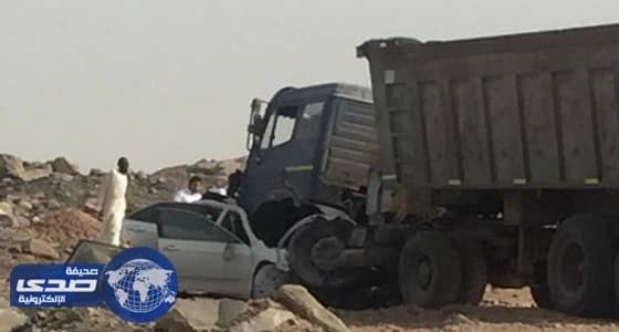 مصرع معلم في حادث اصطدام بمهد الذهب و«تعليم المدينة» ينعيه