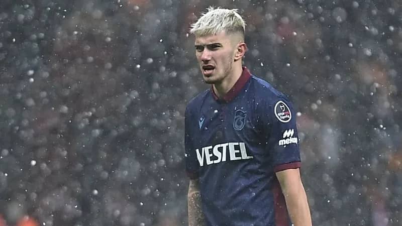 الاتفاق يتعاقد مع التركي بيرات أوزديمير