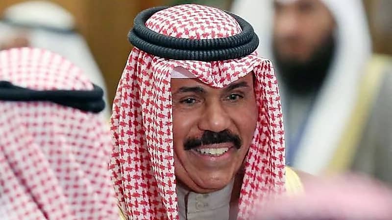 أمير الكويت يصدر عفوا عن معارضين سياسيين 