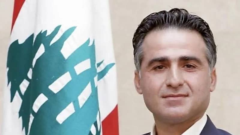 انفجار قنبلة ضخم في حديقة منزل وزير الأشغال اللبناني