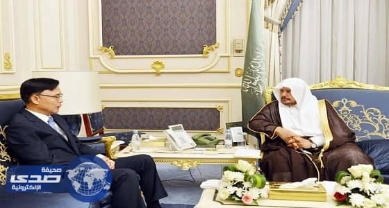 ⁠⁠⁠آل الشيخ يستقبل السفير الكوري بمجلس الشورى