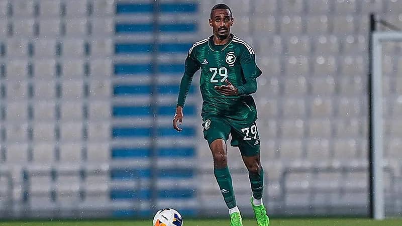 محمد الدوسري على رادار أندية دوري روشن