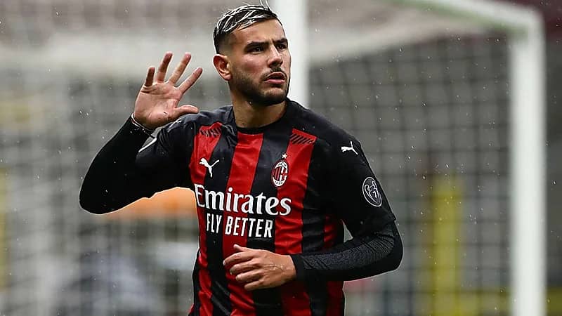 هيرنانديز يفتح الباب أمام عرض الهلال