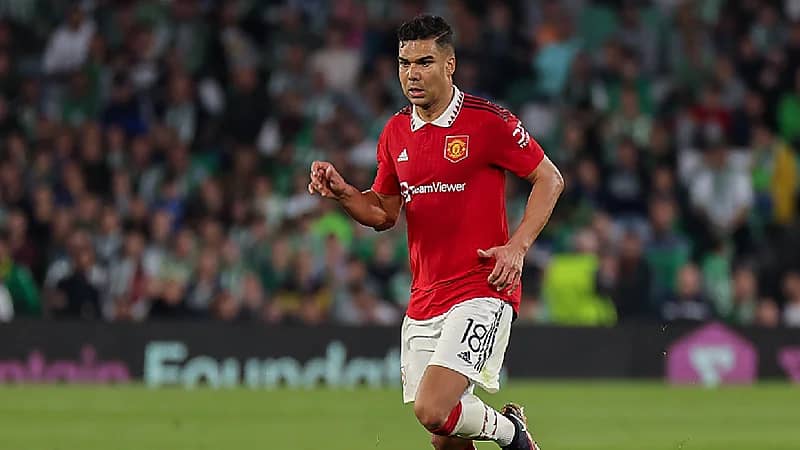 النصر يقترب من التعاقد مع كاسيميرو