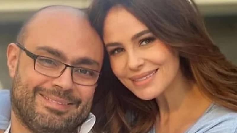 بسمة وهبة تشعل الجدل بتعزية انتقائية في وفاة زوج كارول سماحة