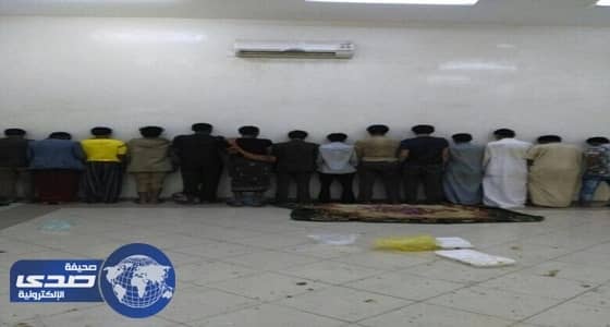 إغلاق محطتي وقود مخالفتين في المدينة