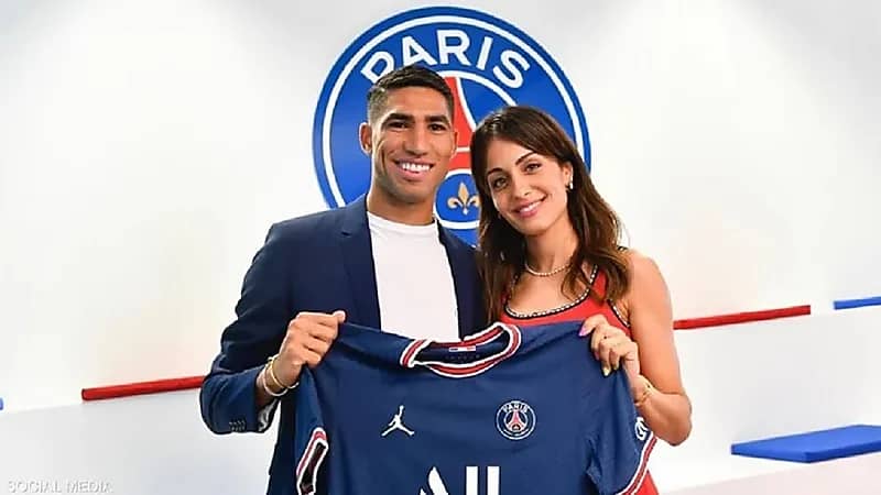 طليقة أشرف حكيمي تطالبه بتعويض بـ 10 ملايين يورو