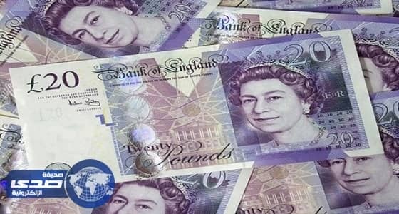 الاسترليني ينزل عن مستوى 1.35 دولار بعد تعليقات كارني