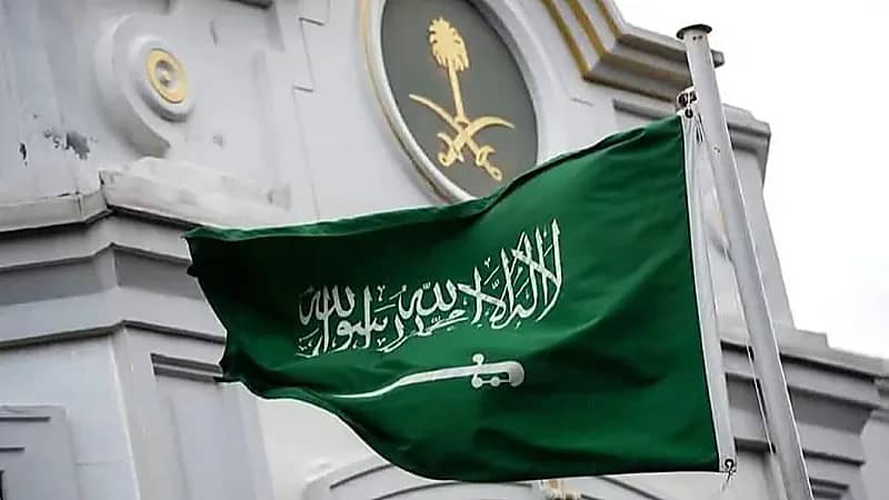 "سفارة المملكة بنيوزيلندا" تحذّر المواطنين من إعصار “غابرييل”