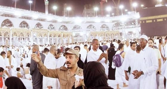 صرخة سيدة مصرية في الحرم المكي تعيد " حسن "