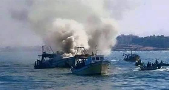 التحالف العربي يستهدف قاربين جهزهما الحوثيين للقيام بأعمال إرهابية