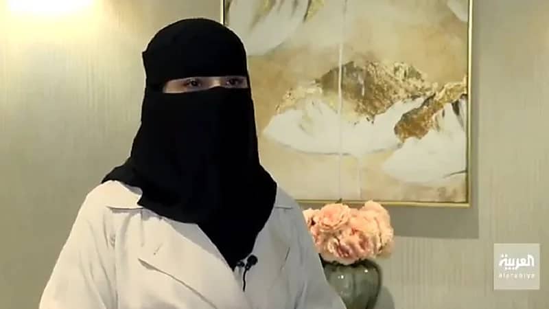 بالفيديو.. مواطنة دربت 8 آلاف سيدة على طريقة إعداد الأكلات المحلية