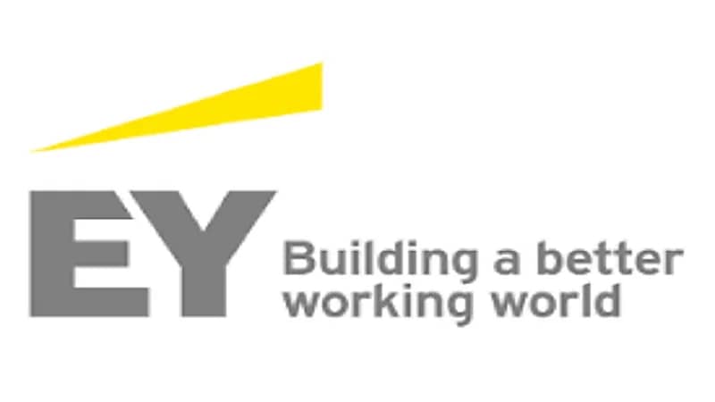 شركة إرنست ويونغ تكشف عن بدء التقديم في برنامج التدريب المنتهي بالتوظيف