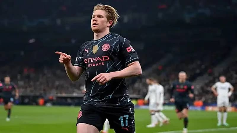 حقيقة مفاوضات الهلال مع نجم مانشستر سيتي